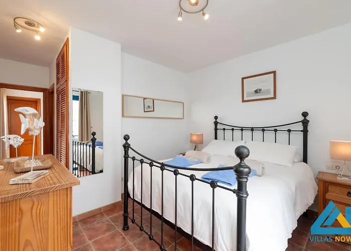 104 - Elise Present By Now Ltd 빌라 *