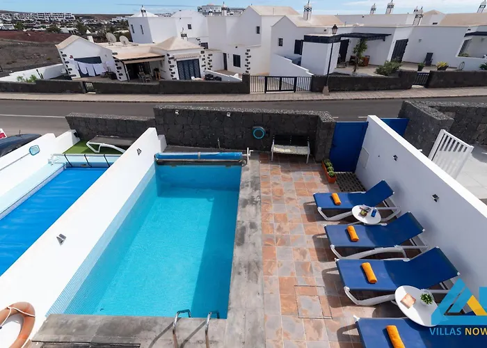 104 - Elise Present By Now Ltd 빌라 *