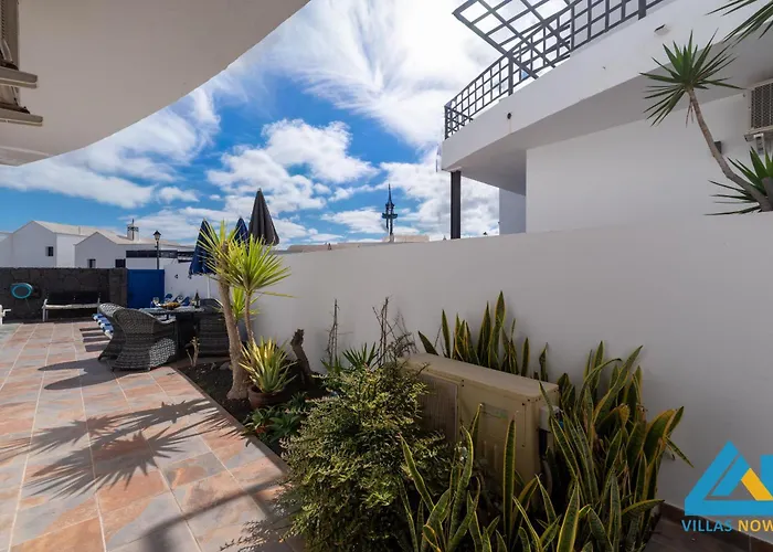 104 - Elise Present By Now Ltd Playa Blanca (Lanzarote)