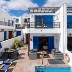 104 - Elise Present By Now Ltd * Playa Blanca (Lanzarote)